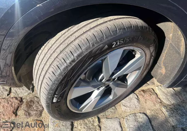 AUDI Q5 35 TDI S tronic