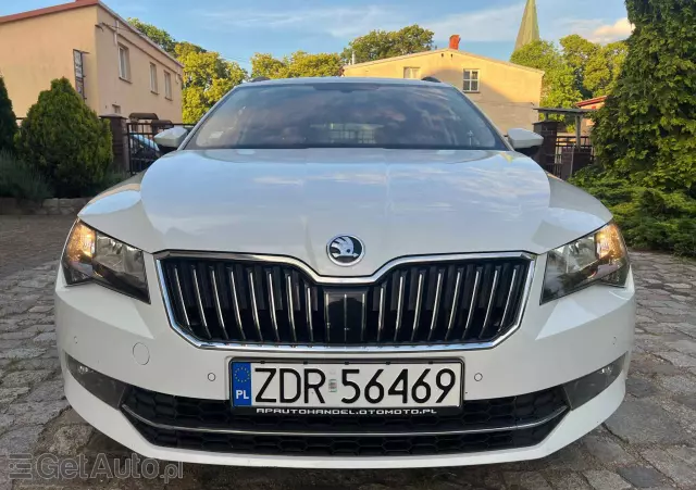 SKODA Superb 2.0 TDI Ambition