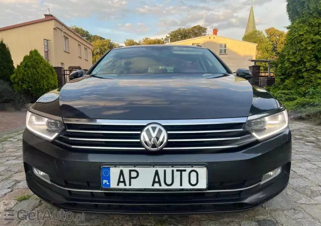 VOLKSWAGEN Passat Variant 1.6 TDI (BlueMotion Technology) Comfortline