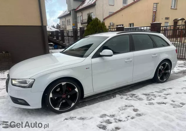 AUDI A4 Avant 2.0 TDI DPF S line Sportpaket