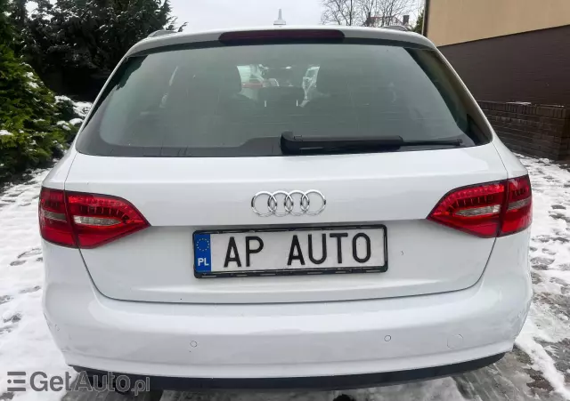 AUDI A4 Avant 2.0 TDI DPF S line Sportpaket