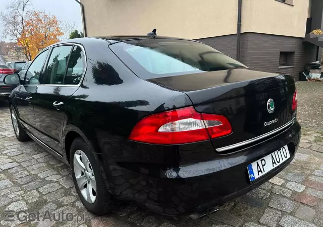 SKODA Superb 1.8 TSI Ambition DSG