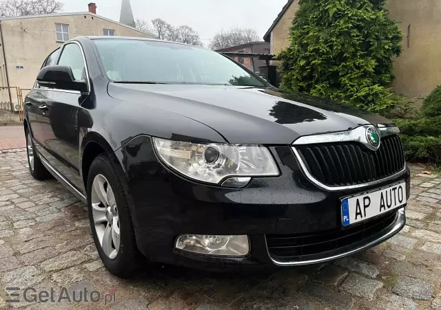 SKODA Superb 1.8 TSI Ambition DSG