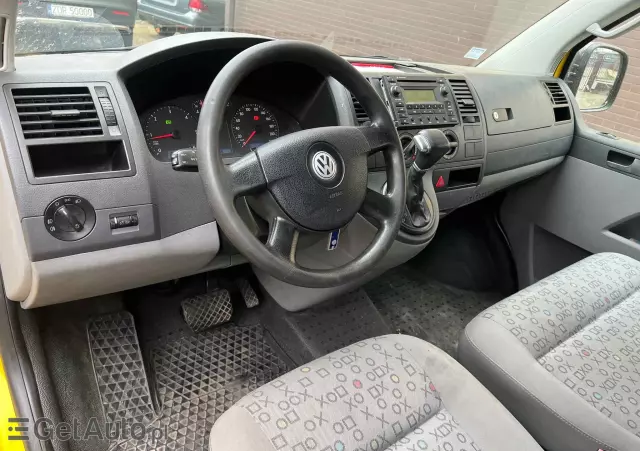 VOLKSWAGEN Transporter 