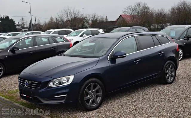 VOLVO V60 D3 Summum