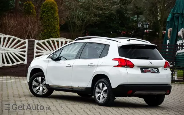 PEUGEOT 2008 1.2 VTi Allure