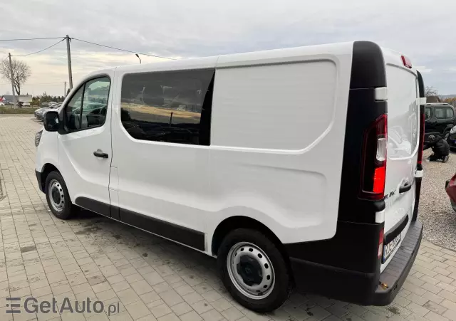 RENAULT Trafic nowy model ! 