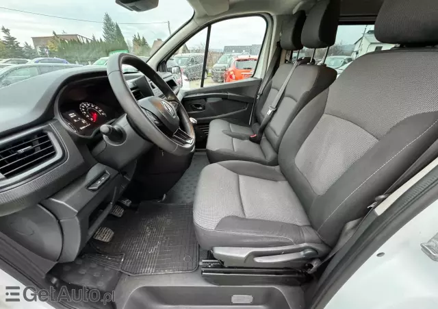 RENAULT Trafic nowy model ! 