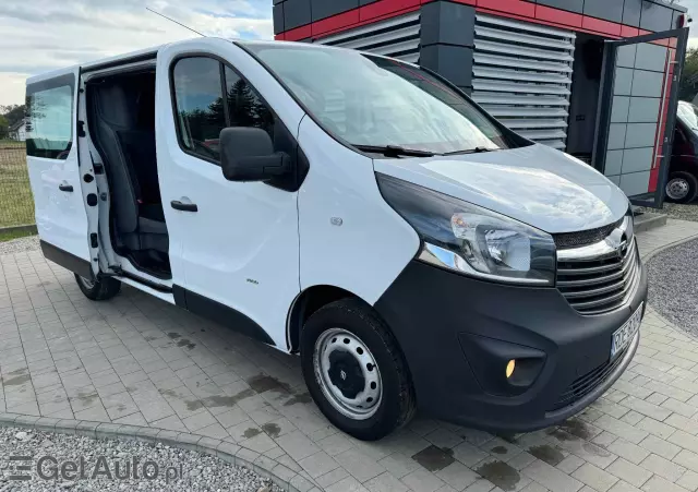 OPEL Vivaro 