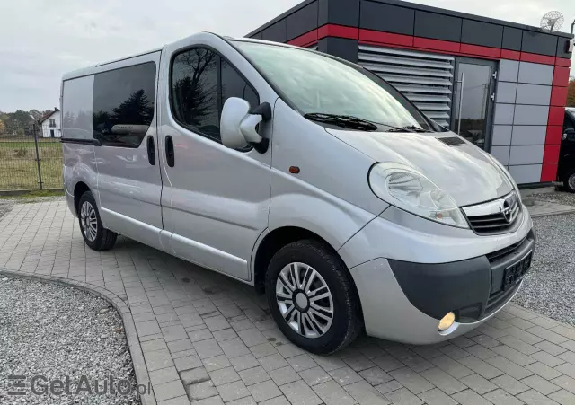 OPEL Vivaro 