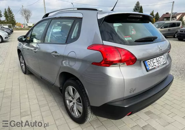 PEUGEOT 2008 1.2 Pure Tech Style