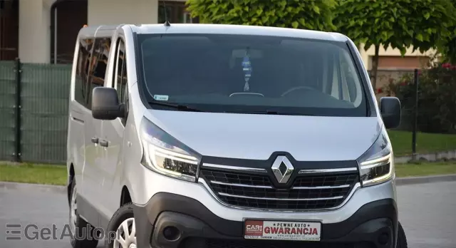 RENAULT Trafic 