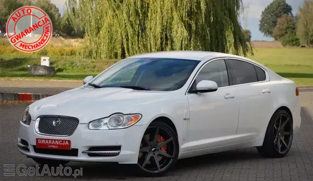 JAGUAR XF 