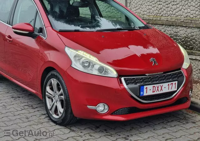 PEUGEOT 208 120 VTI Automatik Allure