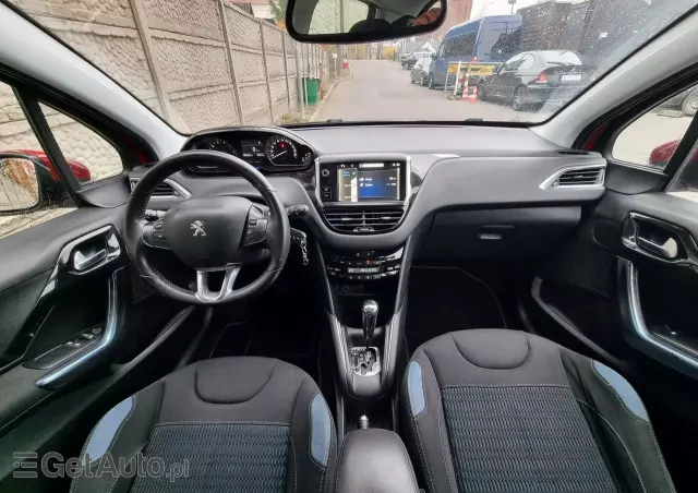 PEUGEOT 208 120 VTI Automatik Allure