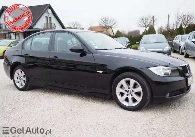 BMW Seria 3 318i