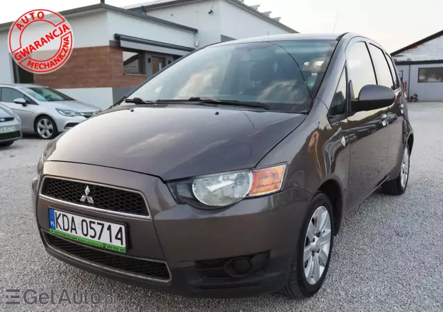 MITSUBISHI Colt 