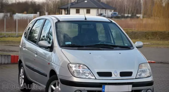 RENAULT Scenic 