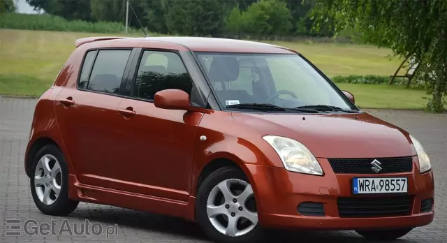 SUZUKI Swift 