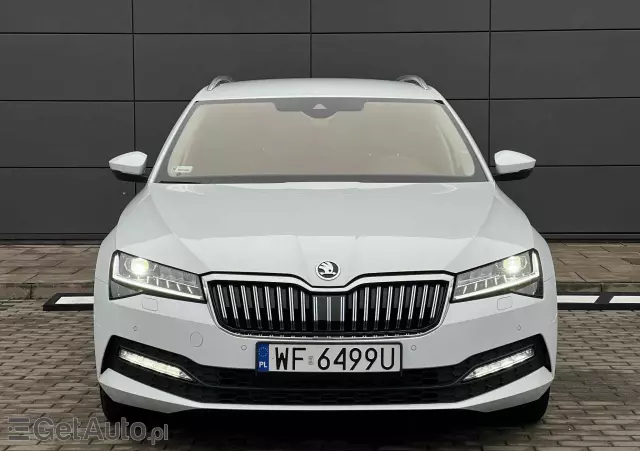 SKODA Superb 2.0 TDI SCR Ambition DSG