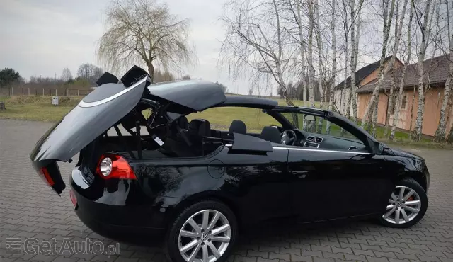 VOLKSWAGEN Eos 1.4 TSI (160 KM)