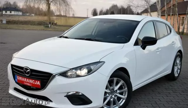 MAZDA 3 