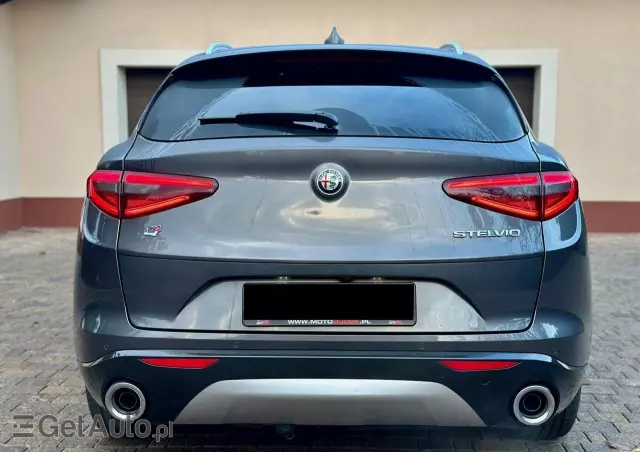 ALFA ROMEO Stelvio 2.0 Turbo TI Q4