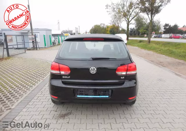 VOLKSWAGEN Golf VI 1.6 Comfortline