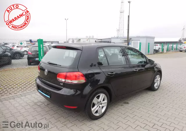 VOLKSWAGEN Golf VI 1.6 Comfortline