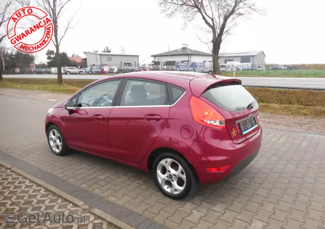 FORD Fiesta 1.6 TDCi DPF Trend