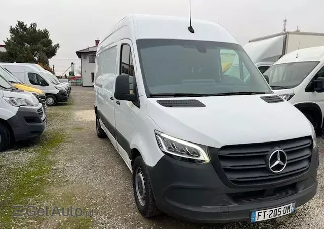 MERCEDES-BENZ Sprinter 214 2,2 Cdi 143 KM klima przedni napęd 