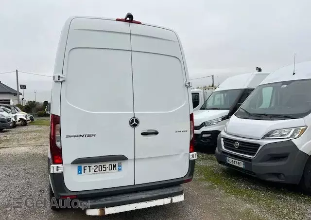 MERCEDES-BENZ Sprinter 214 2,2 Cdi 143 KM klima przedni napęd 