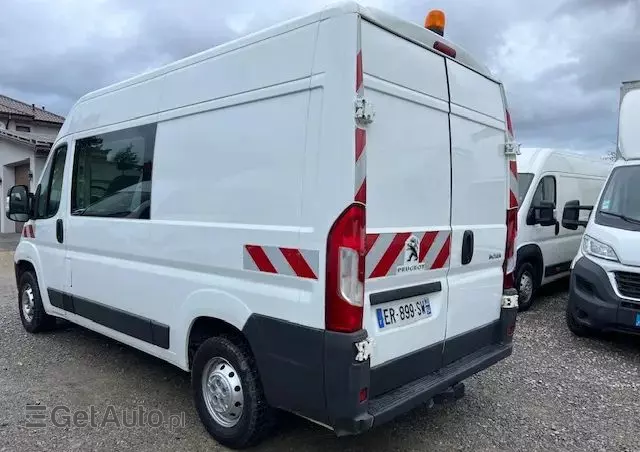 PEUGEOT Boxer 7-os. brygadówka doka dubel klima tempomat 