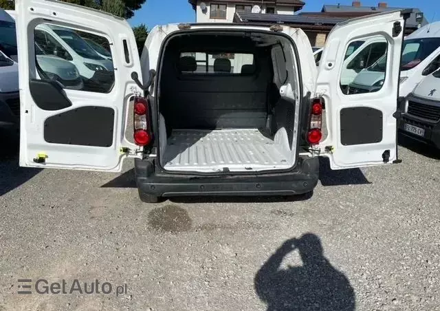 CITROËN Berlingo 1,6 Hdi 100 KM automat 3-os. klima 