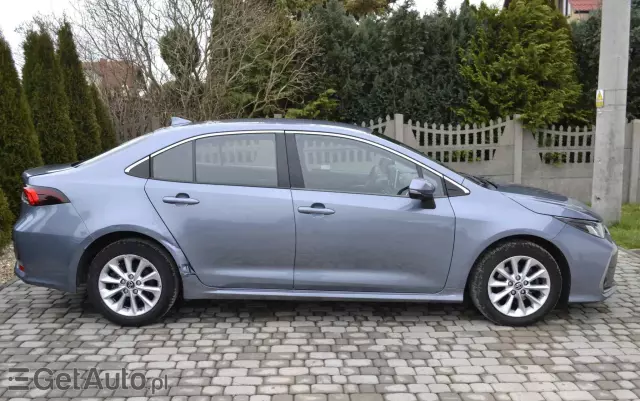 TOYOTA Corolla 1.6 Comfort