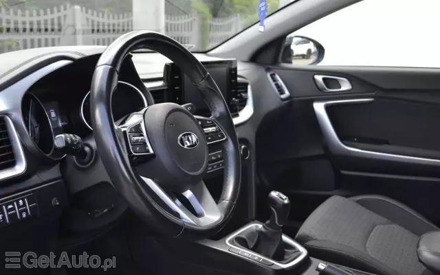 KIA Ceed 1.4 T-GDI M