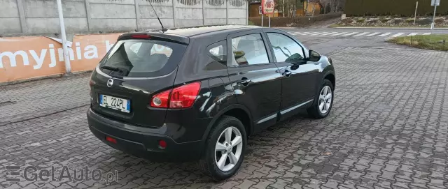 NISSAN Qashqai 2.0 4 x 4 visia