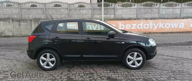 NISSAN Qashqai 2.0 4 x 4 visia