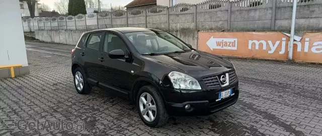 NISSAN Qashqai 2.0 4 x 4 visia