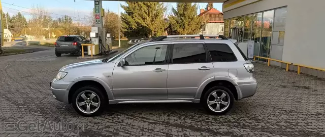 MITSUBISHI Outlander 2.0 Sport 4WD