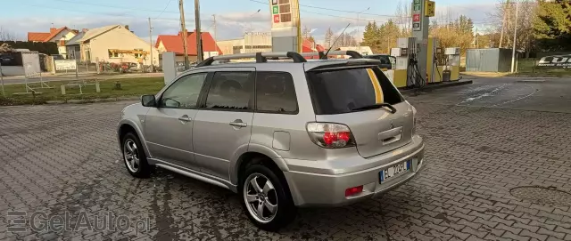 MITSUBISHI Outlander 2.0 Sport 4WD