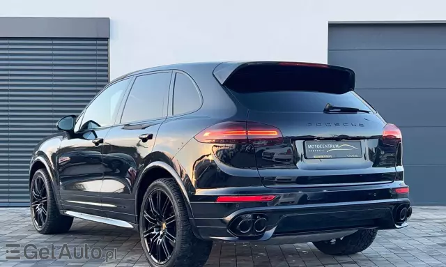 PORSCHE Cayenne S Diesel Platinum Edition