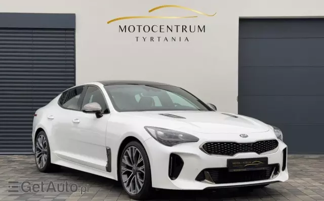 KIA Stinger 2.0 T-GDI GT Line