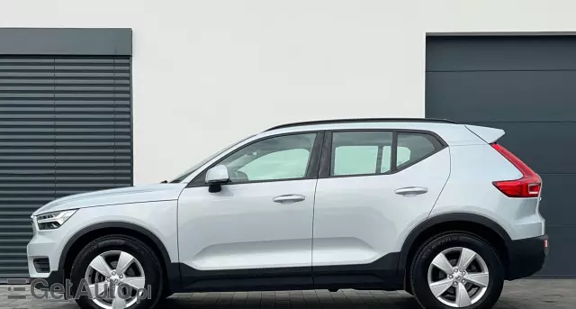 VOLVO XC 40 T2 Core