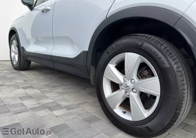 VOLVO XC 40 T2 Core