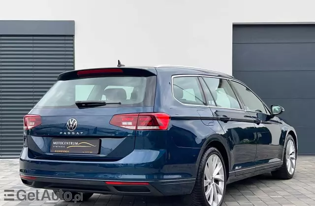 VOLKSWAGEN Passat Variant 1.5 TSI OPF Business