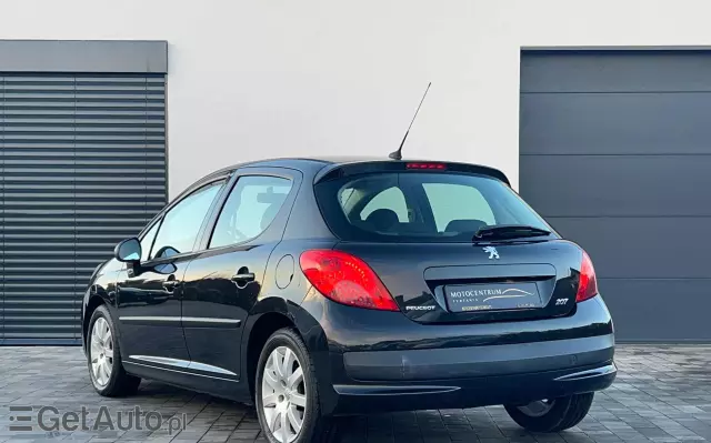 PEUGEOT 207 1.6 HDi Trendy