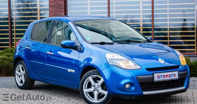 RENAULT Clio 1.2 16V TCE Alize