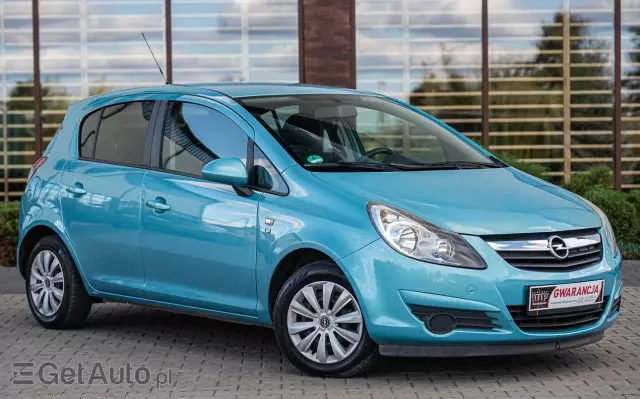 OPEL Corsa 1.2 16V Cosmo