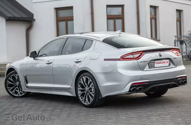 KIA Stinger 2.0 T-GDI GT Line